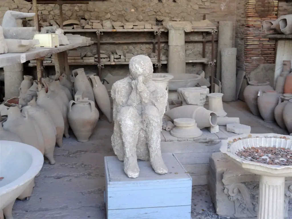 cast of a body at the pompeii ruins