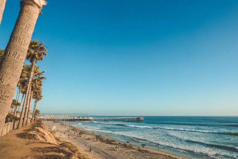 pacific beach in san diego is sunny in the winter