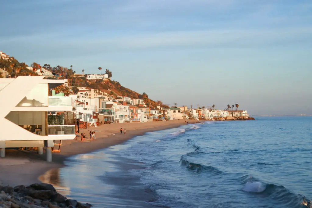 malibu shoreline