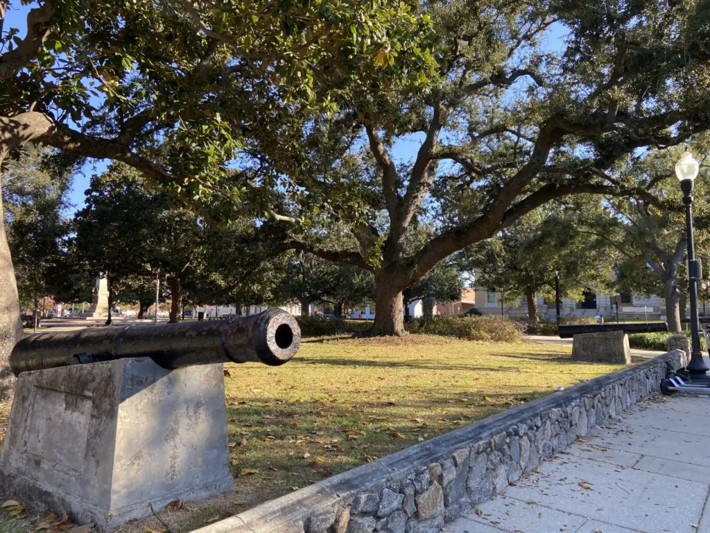 plaza ferdinand in pensacola